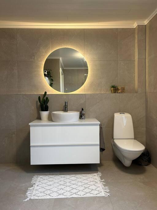 Ny Laegenhet I Vesene Apartment Ljung ภายนอก รูปภาพ