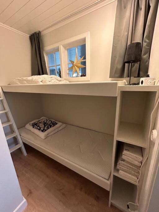 Ny Laegenhet I Vesene Apartment Ljung ภายนอก รูปภาพ