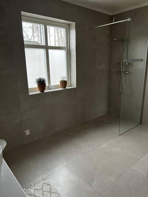 Ny Laegenhet I Vesene Apartment Ljung ภายนอก รูปภาพ