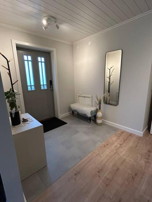 Ny Laegenhet I Vesene Apartment Ljung ภายนอก รูปภาพ